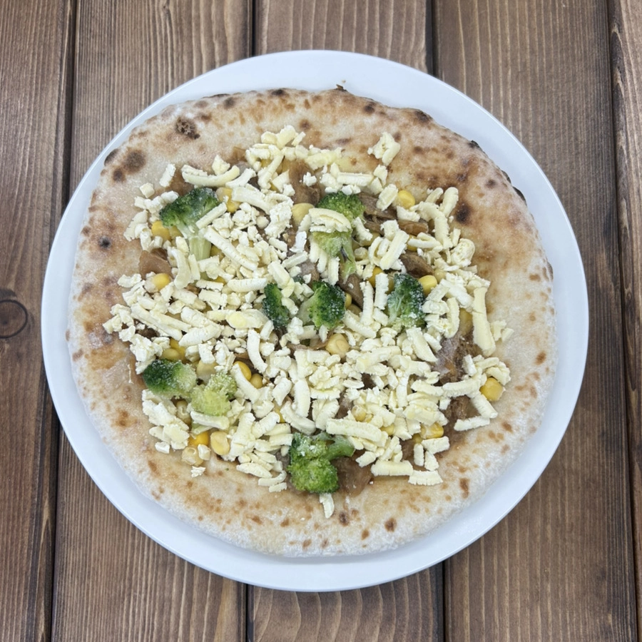 ヴィーガン照り焼きチキンのピザ